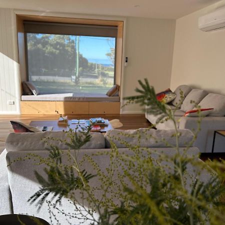 Bicheno Wildflower Sands Coastal Retreat ภายนอก รูปภาพ